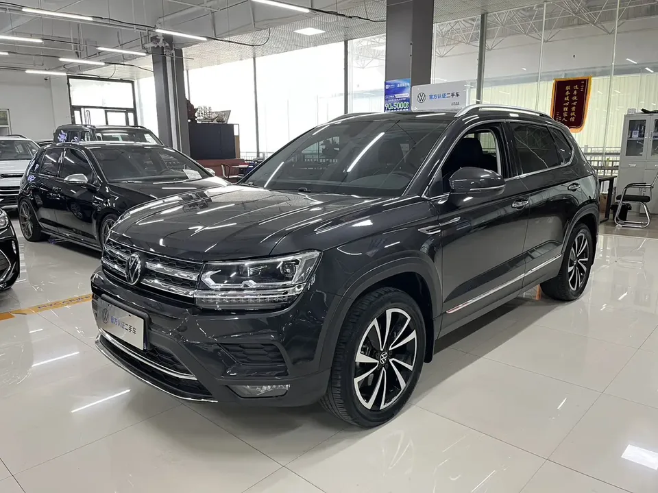 Volkswagen Tharu 280TSI 2WD Luxury Edition 2022 — фото 1, купить с доставкой в Москву