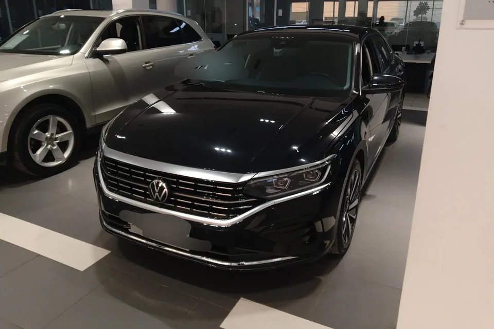 Volkswagen Passat 2023