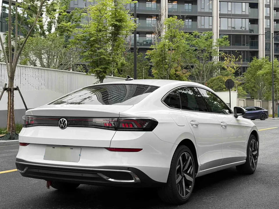 Volkswagen Lamando 2024 Lingdu Lingdu L 280TSI DSG Hot Edition 2024 — миниатюра 2