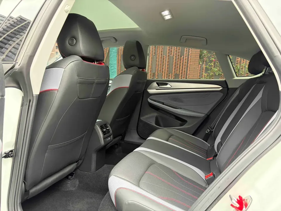 Volkswagen Lamando 2024 Lingdu Lingdu L 280TSI DSG Hot Edition 2024 — миниатюра 5