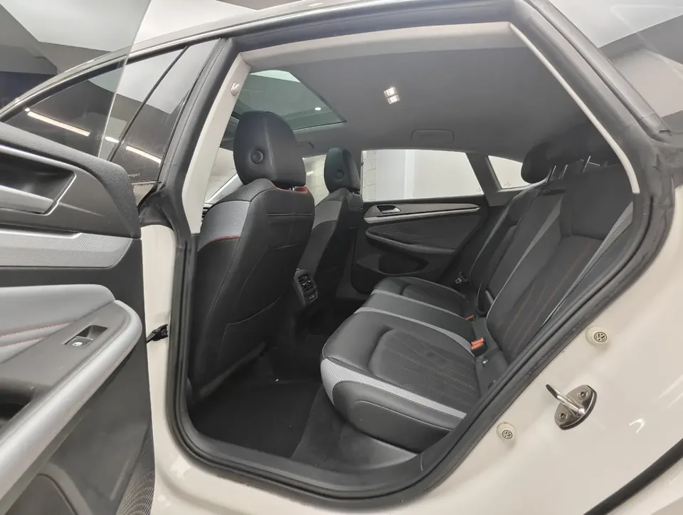 Volkswagen Lamando Lingdu 2022 Lingdu L 280TSI DSG Cool Edition 2022 — thumbnail 5