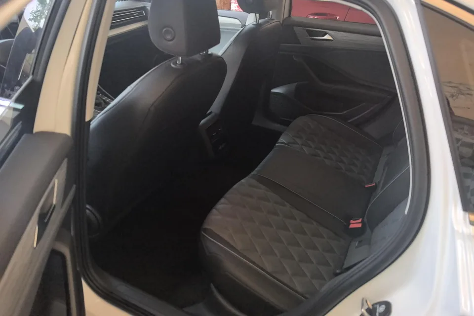 Volkswagen Sagitar Sagitar 300TSI DSG Beyond Edition 2025 — миниатюра 5