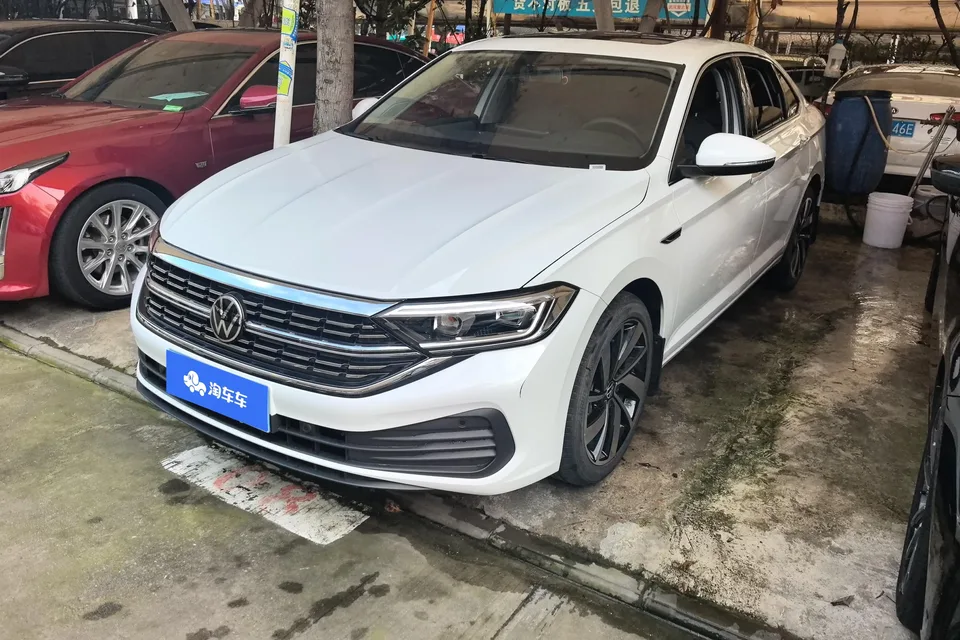 Volkswagen Sagitar 2025