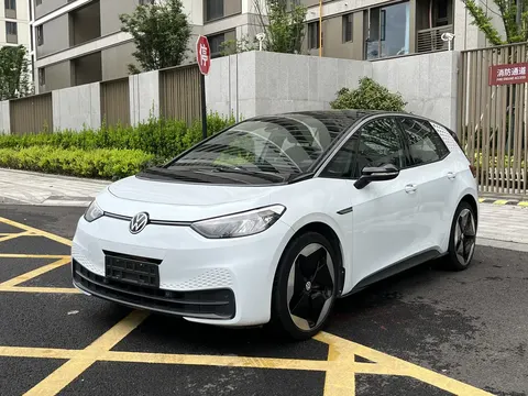 Volkswagen ID.3 2023 купить в Москве