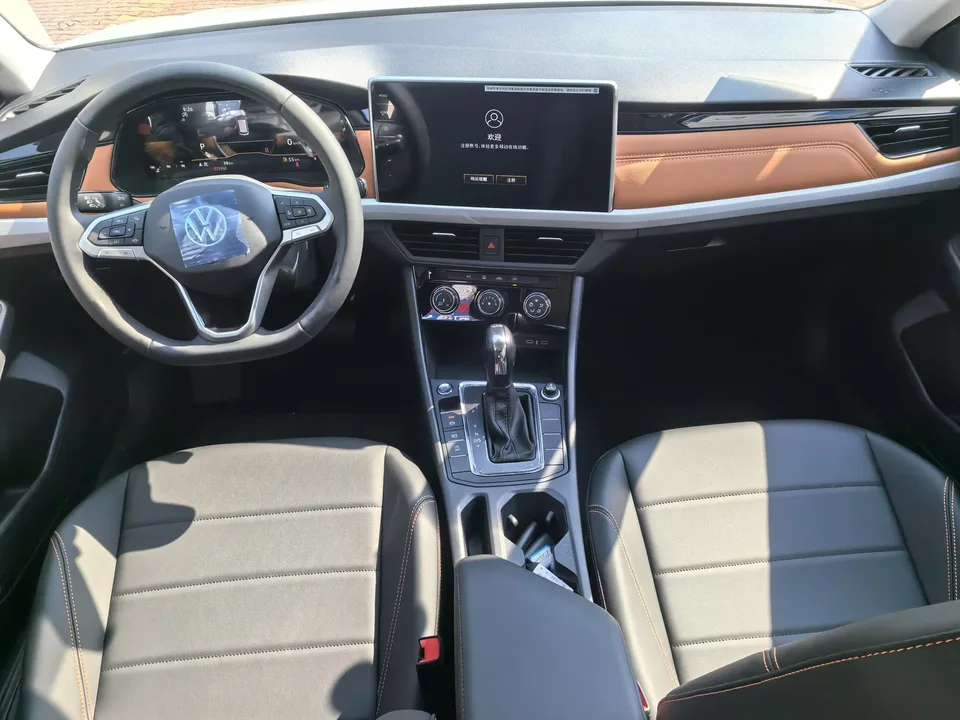 Volkswagen Bora Bora 2025 200TSI DSG Joyride Navigation Edition 2026 — thumbnail 3