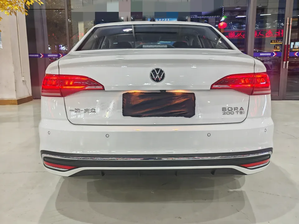 Volkswagen Bora Bora 2025 200TSI DSG Joy Travel PRO Edition 2025 — миниатюра 2