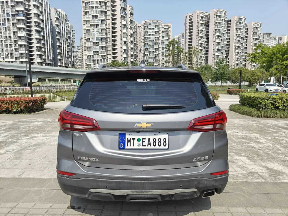Chevrolet Equinox Explorer 2021 535T Chijie Edition 2022 — миниатюра 2