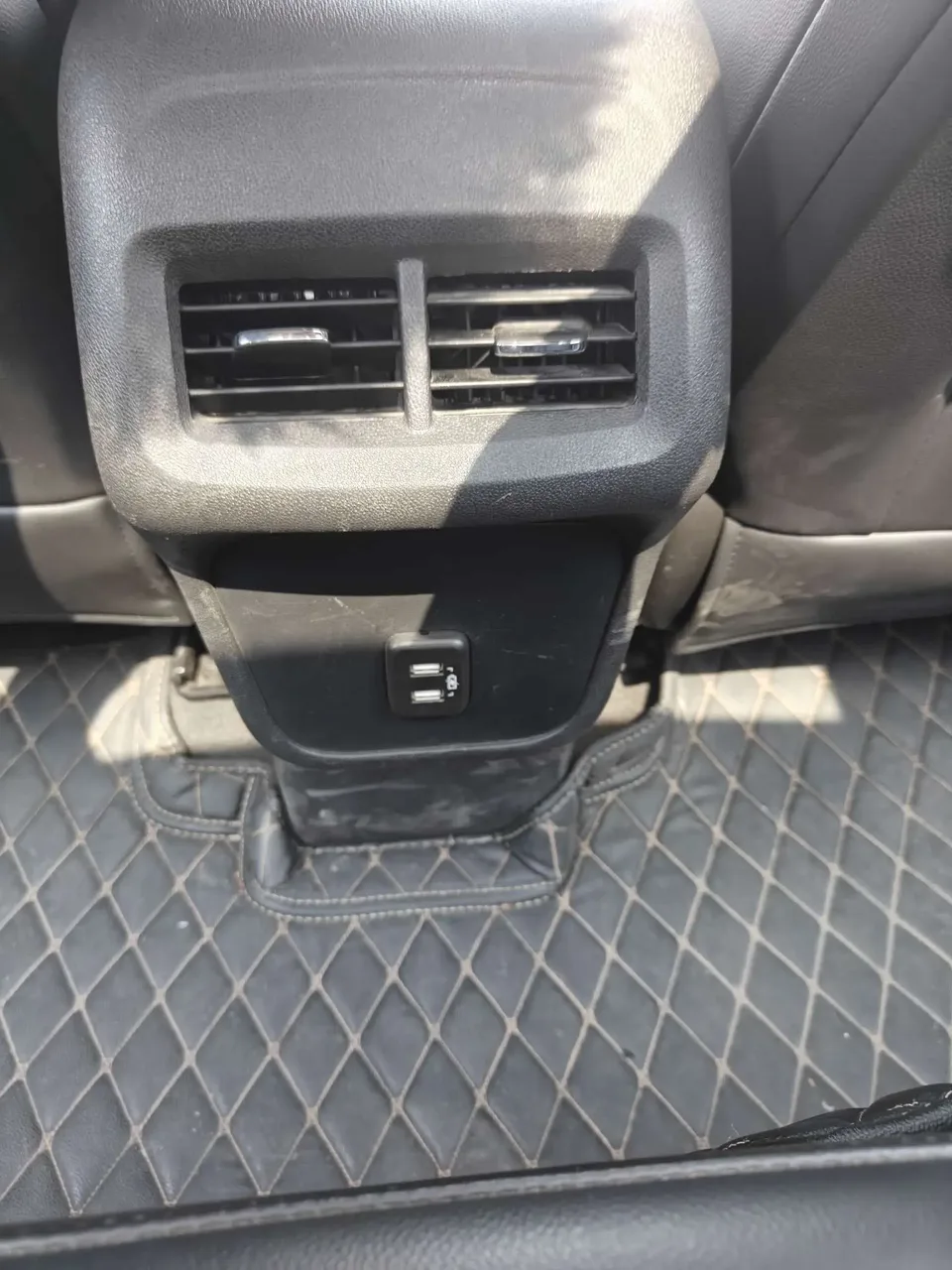 Chevrolet Equinox Explorer 2021 535T Chijie Edition 2022 — миниатюра 5