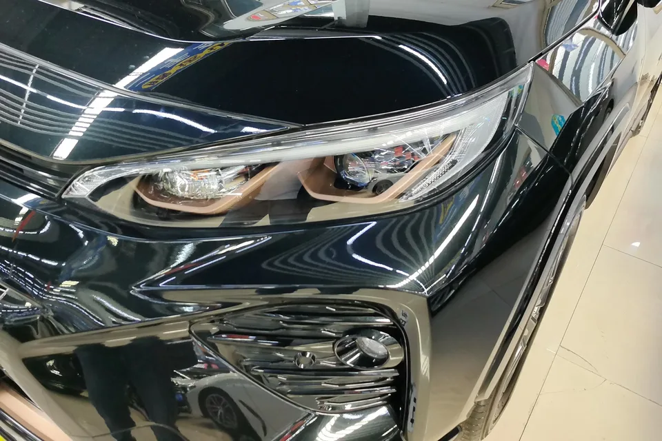 Toyota Willanda 2.0L 2WD Luxury PLUS Edition 2025 — миниатюра 2