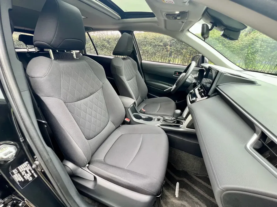 Toyota CorollaCross 2.0L Exclusive Edition 2023 — миниатюра 4