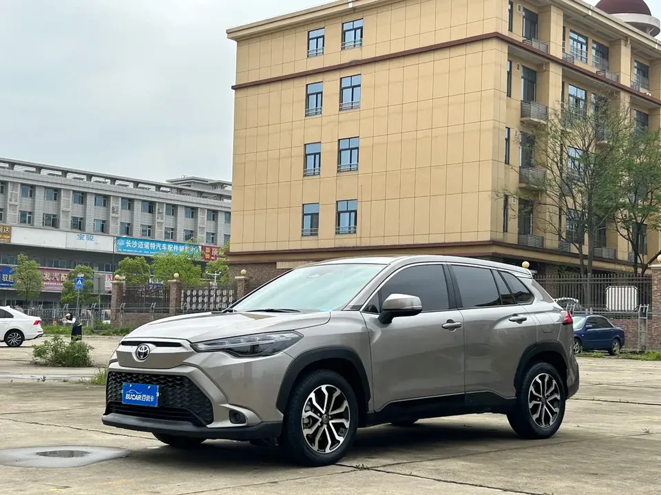 Toyota Frontlander 2023