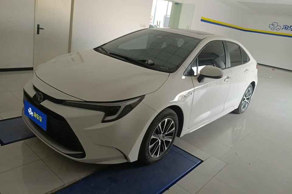 Toyota Levin Levin Hybrid 1.8L Luxury Edition 2024 — фото 1, купить с доставкой в Москву