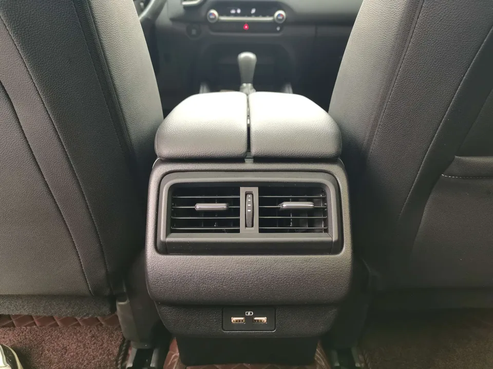 Mazda CX-50 OK 2.0L automatic version 2023 — миниатюра 3