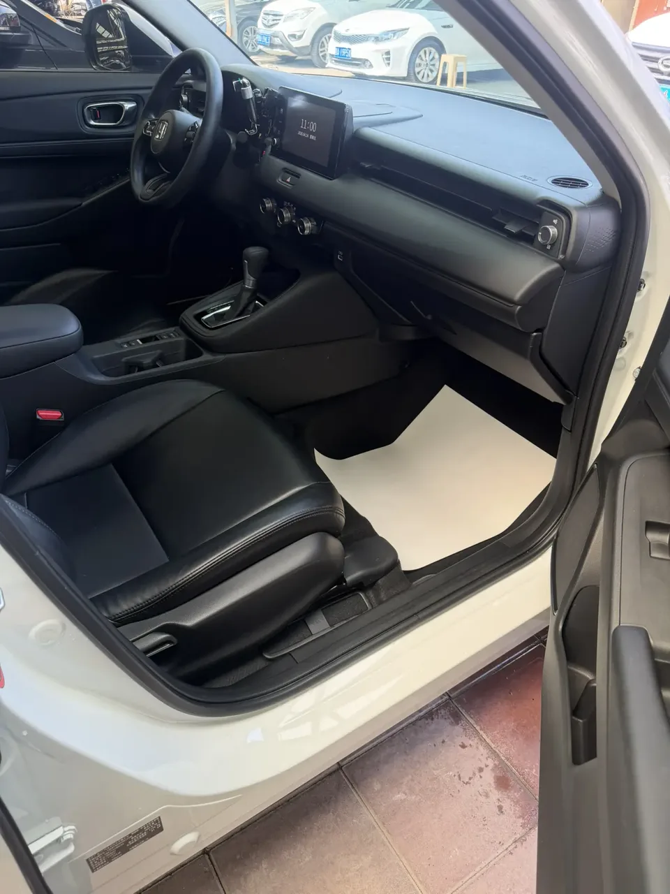 Honda VEZEL Binzhi 2023 1.5L CVT Elite Edition 2023 — миниатюра 3