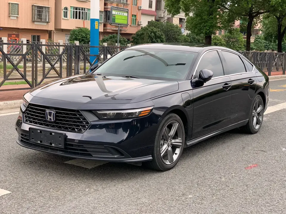 Honda Accord PHEV 2025
