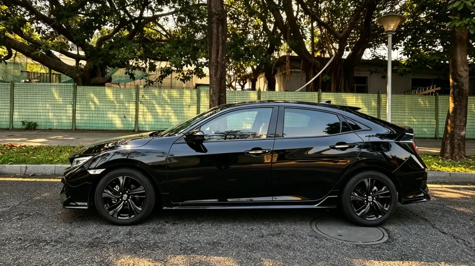 Honda CIVIC Civic 2020 HATCHBACK 220TURBO manual driving fun control 2022 — миниатюра 4