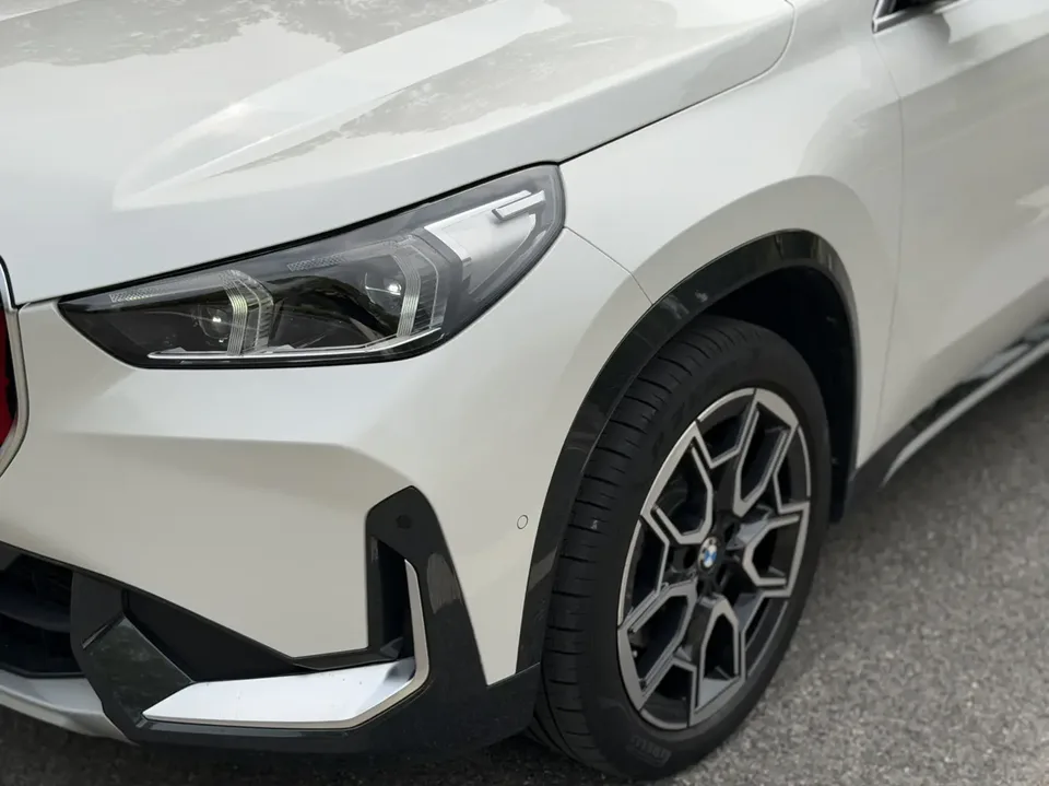 BMW X1 BMW X1 2023 sDrive25Li X Design Package 2023 — thumbnail 4
