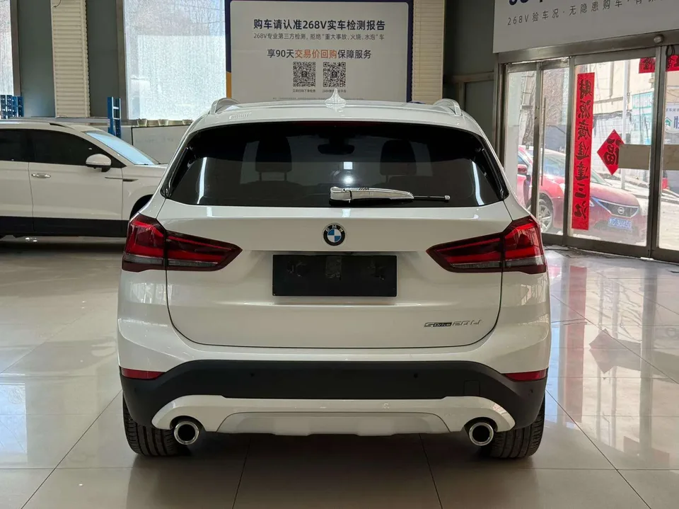 BMW X1 BMW X1 2022 sDrive20Li Exclusive Model 2022 — миниатюра 2