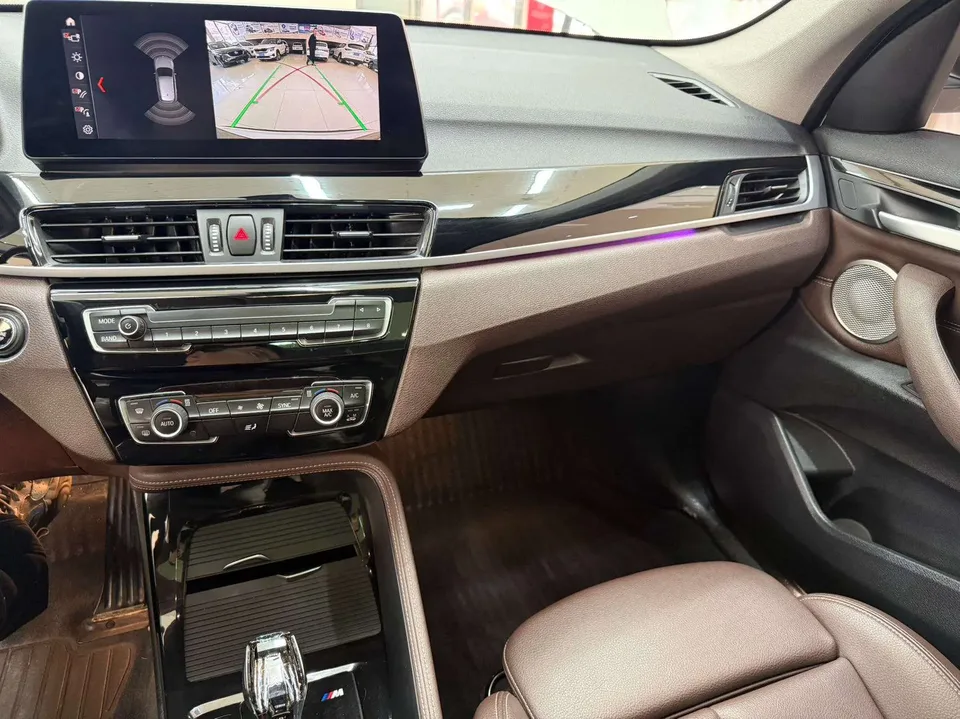 BMW X1 BMW X1 2022 sDrive20Li Exclusive Model 2022 — миниатюра 3