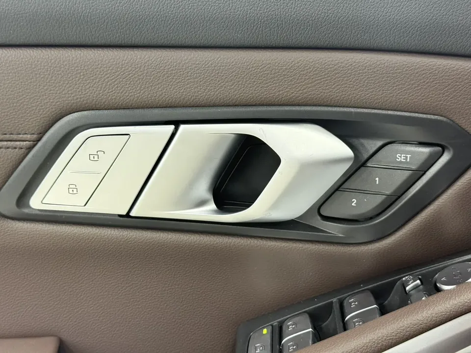 BMW 3 Series BMW 3 Series 2022 320Li M Sport Package 2022 — миниатюра 3