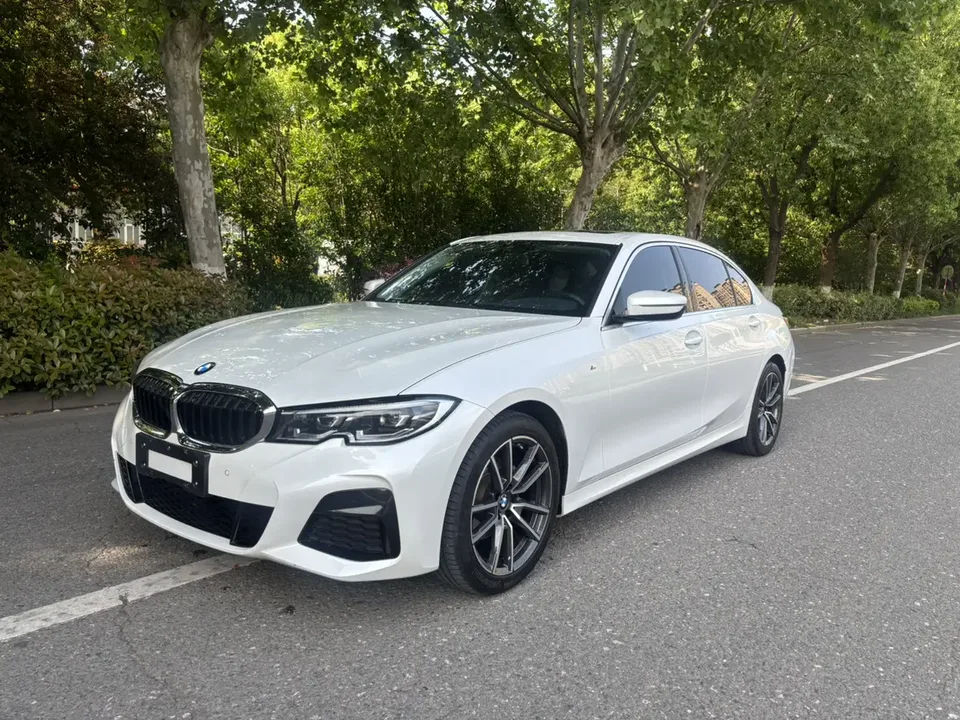 BMW 3 Series 2022