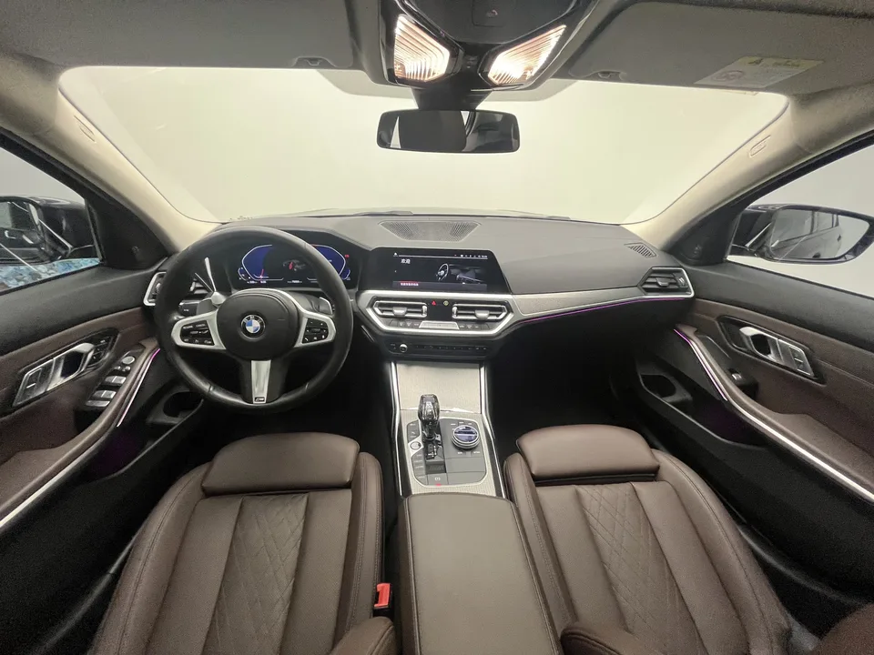 BMW 3 Series BMW 3 Series 2022 325i M Sport Night Edition 2022 — thumbnail 3