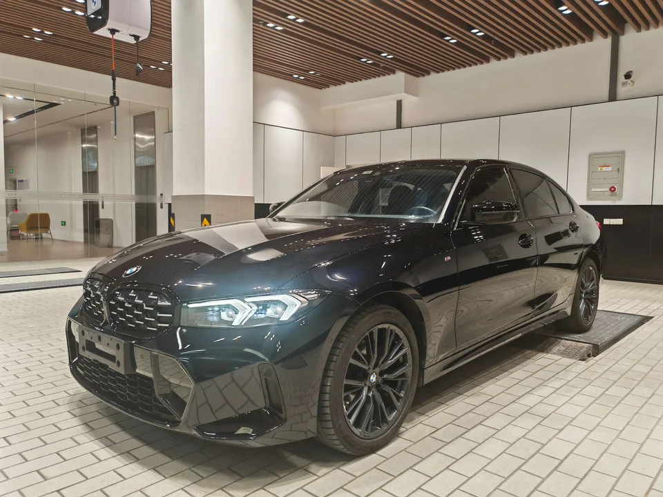 BMW 3 Series 2024