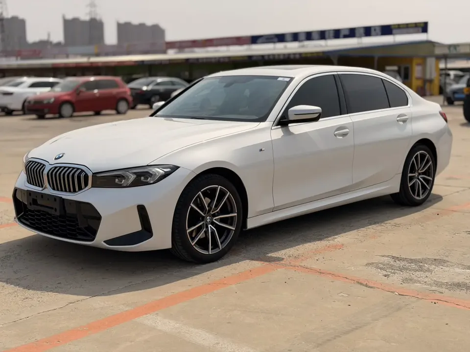 BMW 3 Series 2023