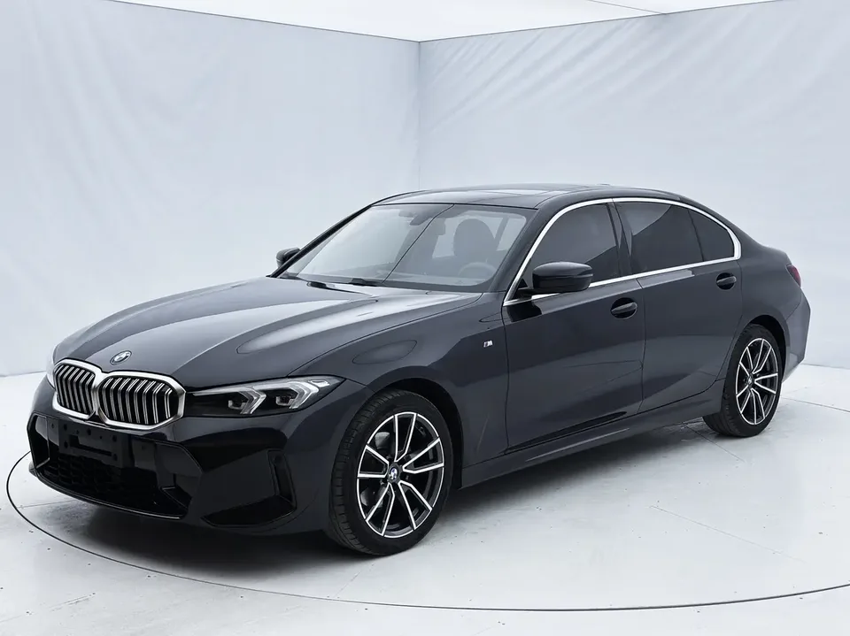 BMW 3 Series BMW 3 Series 2023 320Li M Sport Package 2023 — фото 1, купить с доставкой в Москву