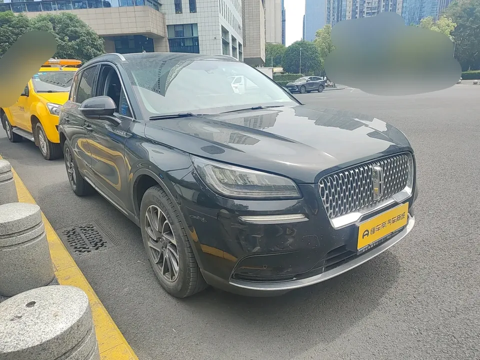 Lincoln Adventurer Adventurer 2022 2.0T two-wheel drive exclusive edition 2022 — миниатюра 3