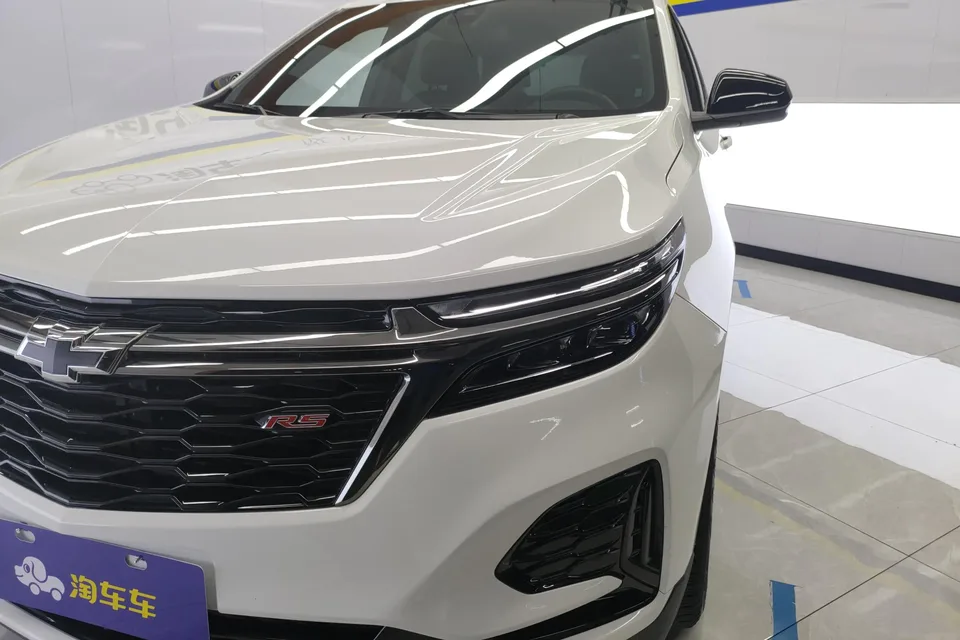 Chevrolet Equinox Explorer 2022 light hybrid 550T RS smart expansion version 2023 — миниатюра 3