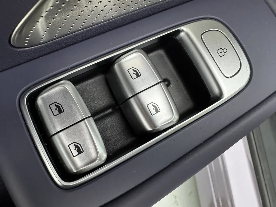Shangjie H5 Shangjie H5 2025 Pure Electric Max Long Range Edition 2025 — миниатюра 5