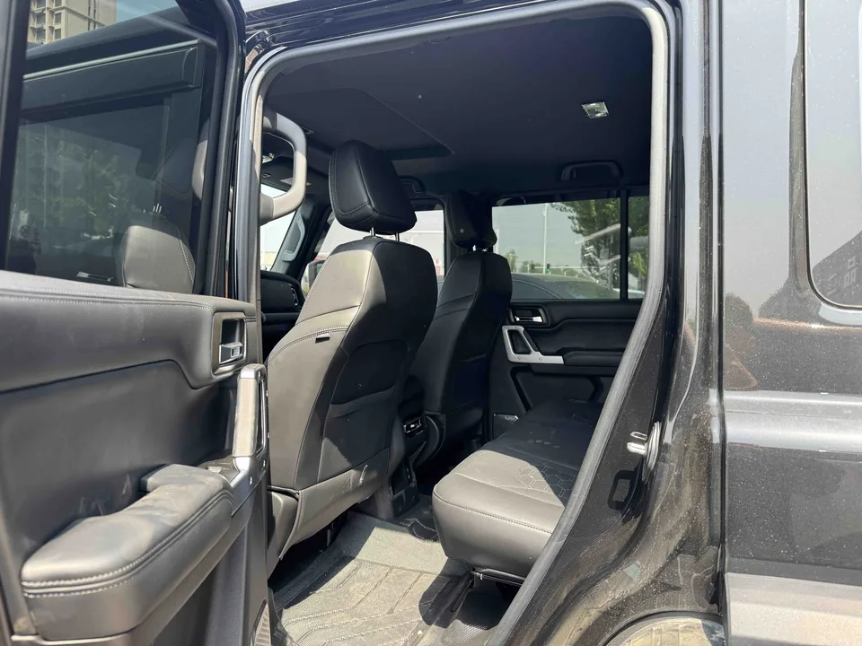 212 T01 2.0T Explorer 2025 — миниатюра 3
