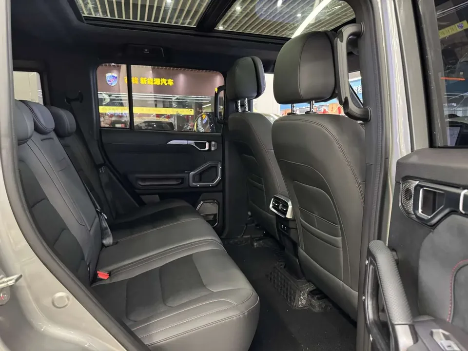 Jietu Shanhai Jetour Traveler C-DM 1.5TD DHT 208km 2WD Mountain Edition 2024 — миниатюра 4