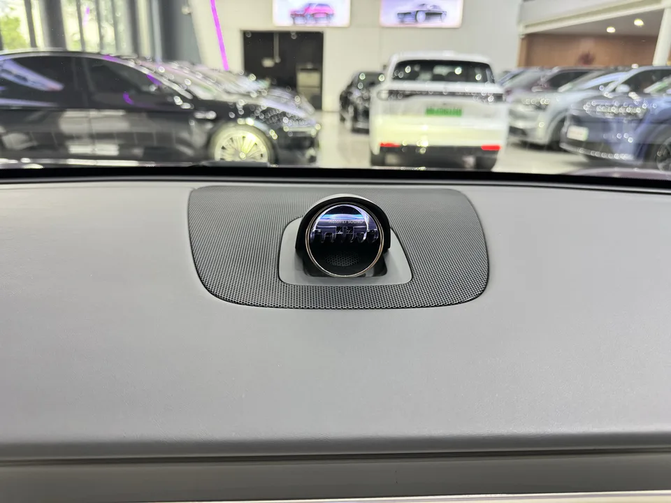 Luxeed Zhijie R7 Zhijie R7 2024 pure electric 100kWh UItra four-wheel drive version 2024 — thumbnail 4