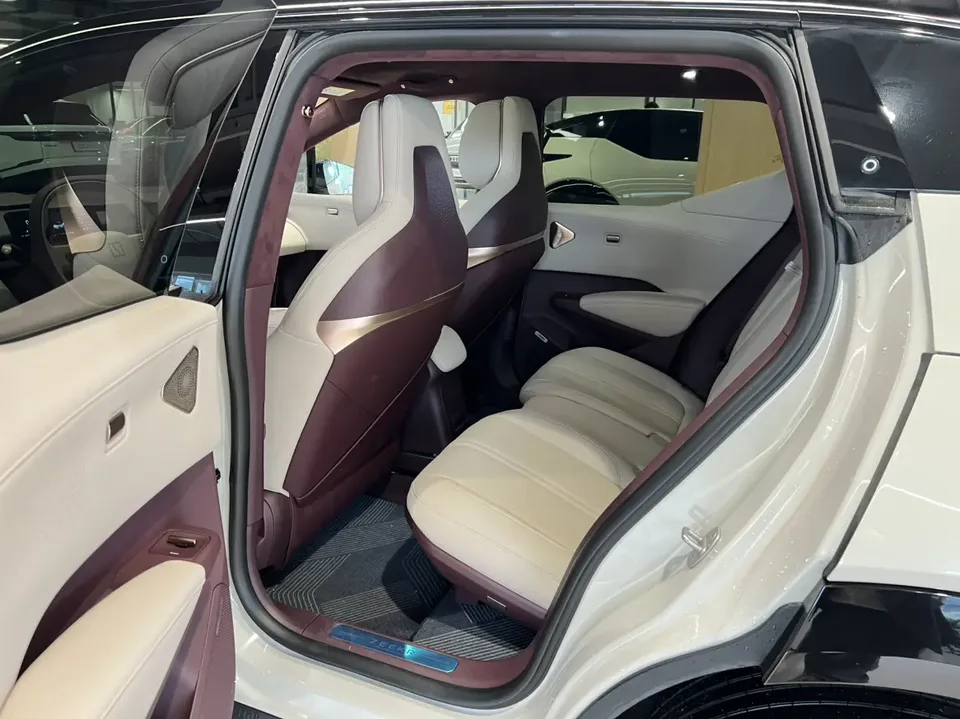 Zeekr X ZEEKR X 2025 four-seat rear-wheel drive cube version 2024 — миниатюра 4