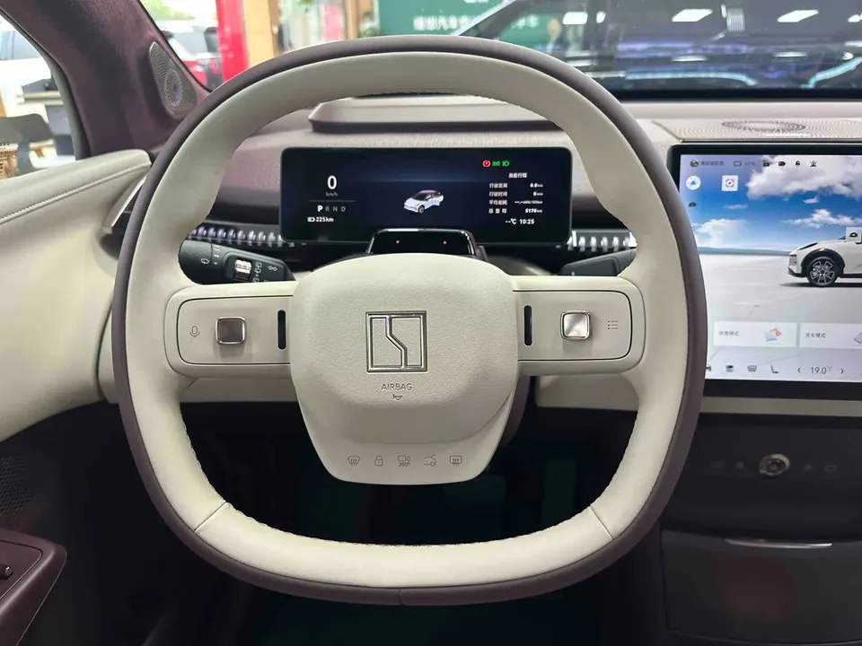 Zeekr X ZEEKR X 2025 four-seat rear-wheel drive cube version 2024 — миниатюра 5