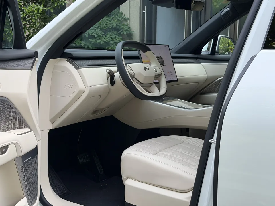 Ledao L90 Ledao L90 2025 Six-seat Ultra 2025 — thumbnail 4