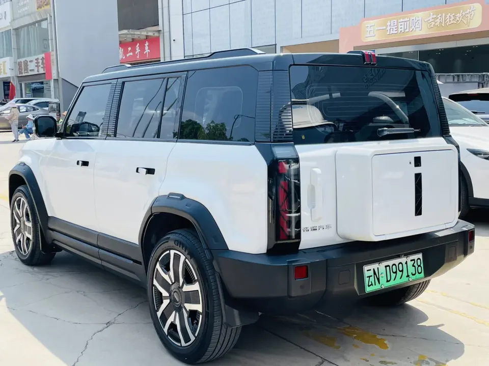 iCAR 03 four-wheel drive long-range version 2024 — миниатюра 5