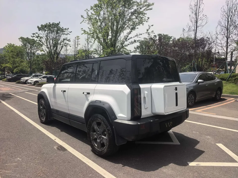 iCAR 03 four-wheel drive long-range version 2024 — миниатюра 2