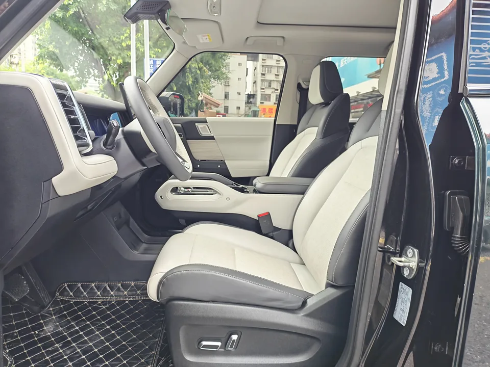 iCAR 03 four-wheel drive long-range version 2024 — миниатюра 5