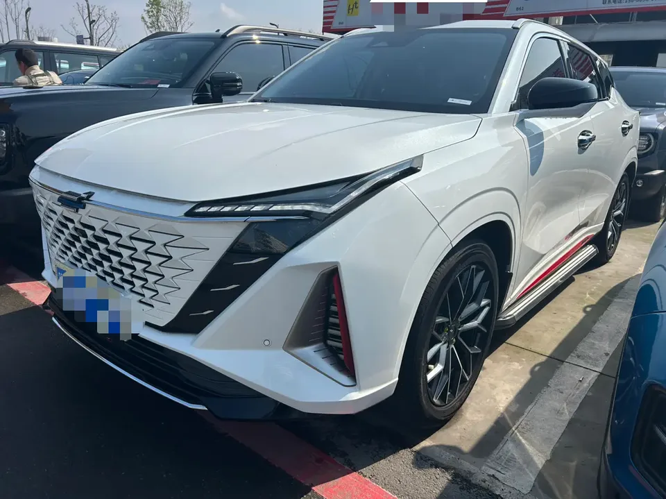 Oshan Changan Auchan Z6 2023