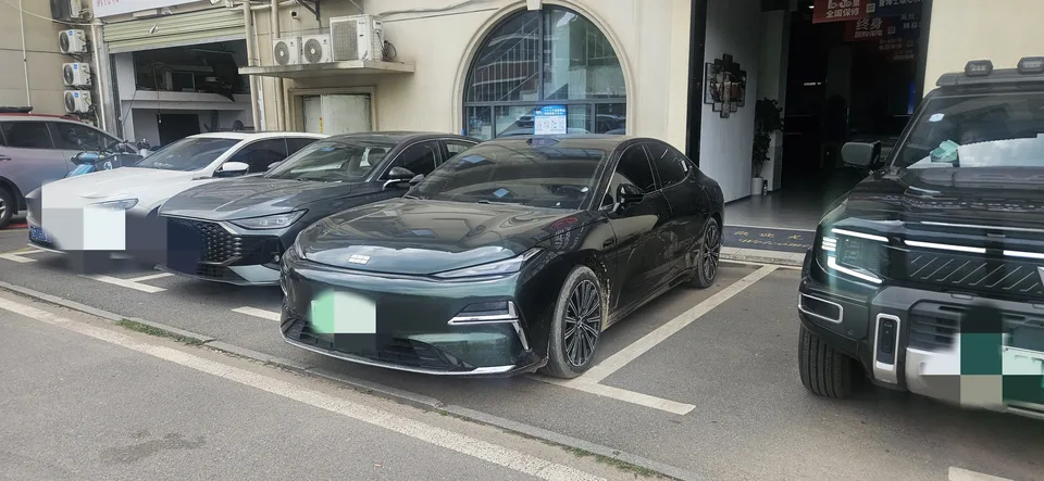 Geely Galaxy Star 8 PHEV 2025