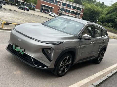 Geely Galaxy L7 2025 buy in Moscow