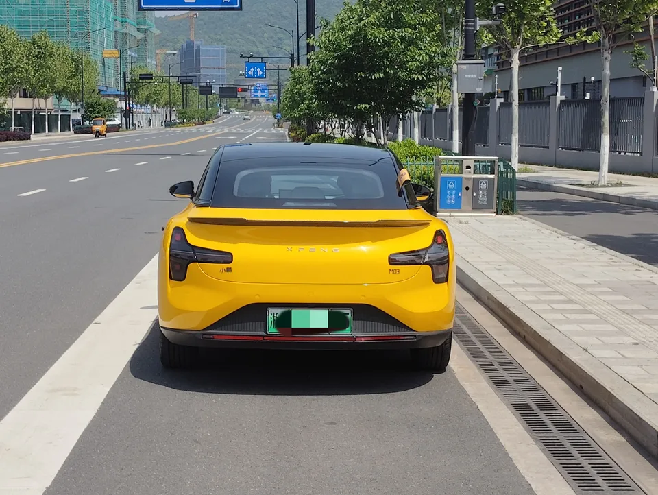 XPeng Xiaopeng MONA M03 620 Ultra-long-range version 2025 — миниатюра 4