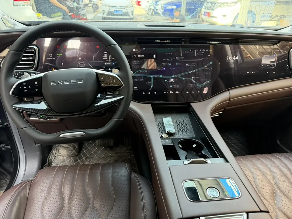Exeed VX 2.0T four-wheel drive Xingyao-seven seats 2023 — миниатюра 3