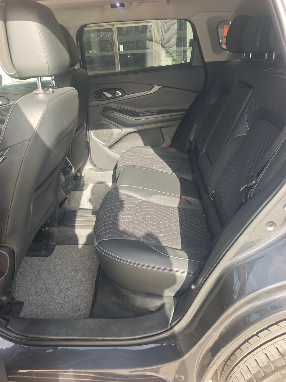 Exeed TXL Xingtu Lingyun 2023 Lingyun 400T 2WD Xingrui PRO Edition 2023 — миниатюра 3