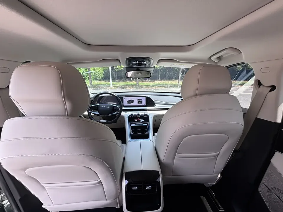 Exeed TXL Xingtu Lingyun 2024 Lingyun 300T 2WD Xingyao Edition 2023 — миниатюра 3