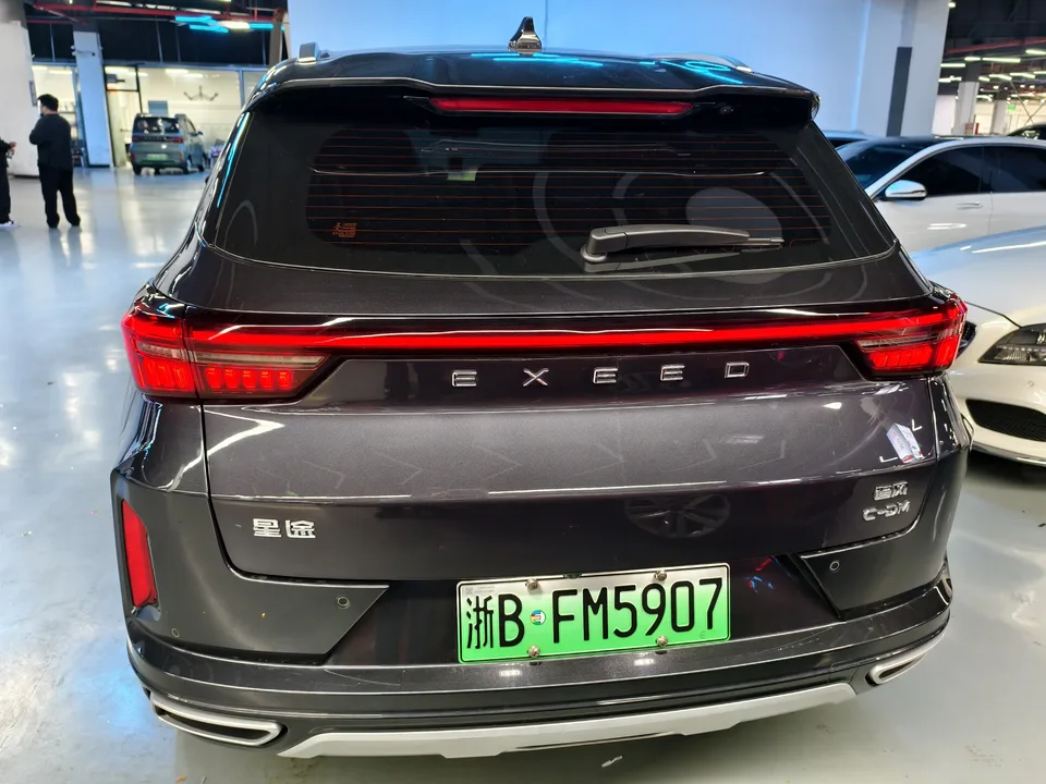 Exeed Xingtu Zhuifeng C-DM 1.5TCI-DHT 105KM Yufengxing Edition 2025 — миниатюра 5