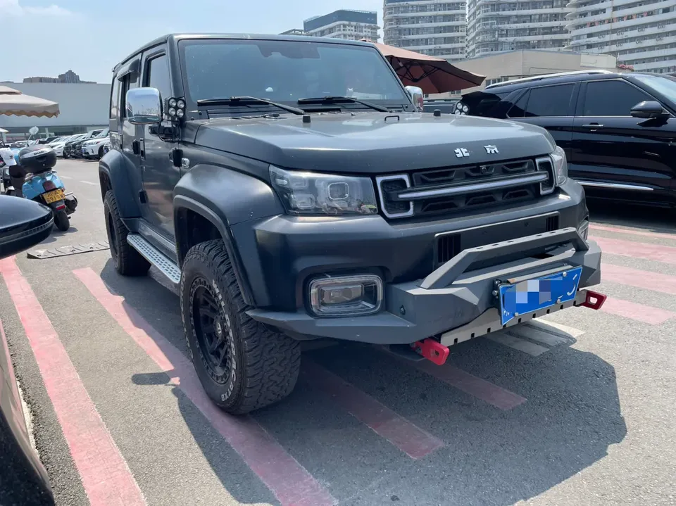 BAIC Beijing Off-road BJ40 2.0D Automatic 4WD Blade Hero Edition Knight Edition 2022 — миниатюра 3
